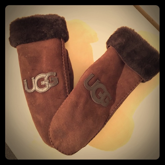 UGG Other - UGG mittens